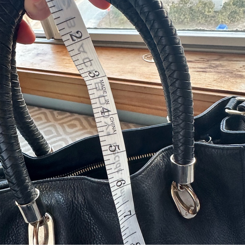 Cole Haan Benson Tote Black Pebbled Leather Quiet Luxury Classic - Picture 15 of 16